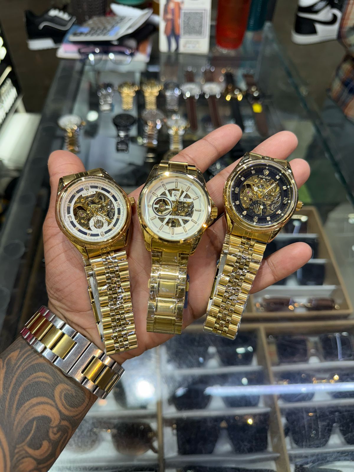 Watch - Image 2